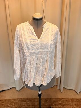 Torrid Size 1 White Embroidered Swiss Dot Cotton Babydoll Blouse